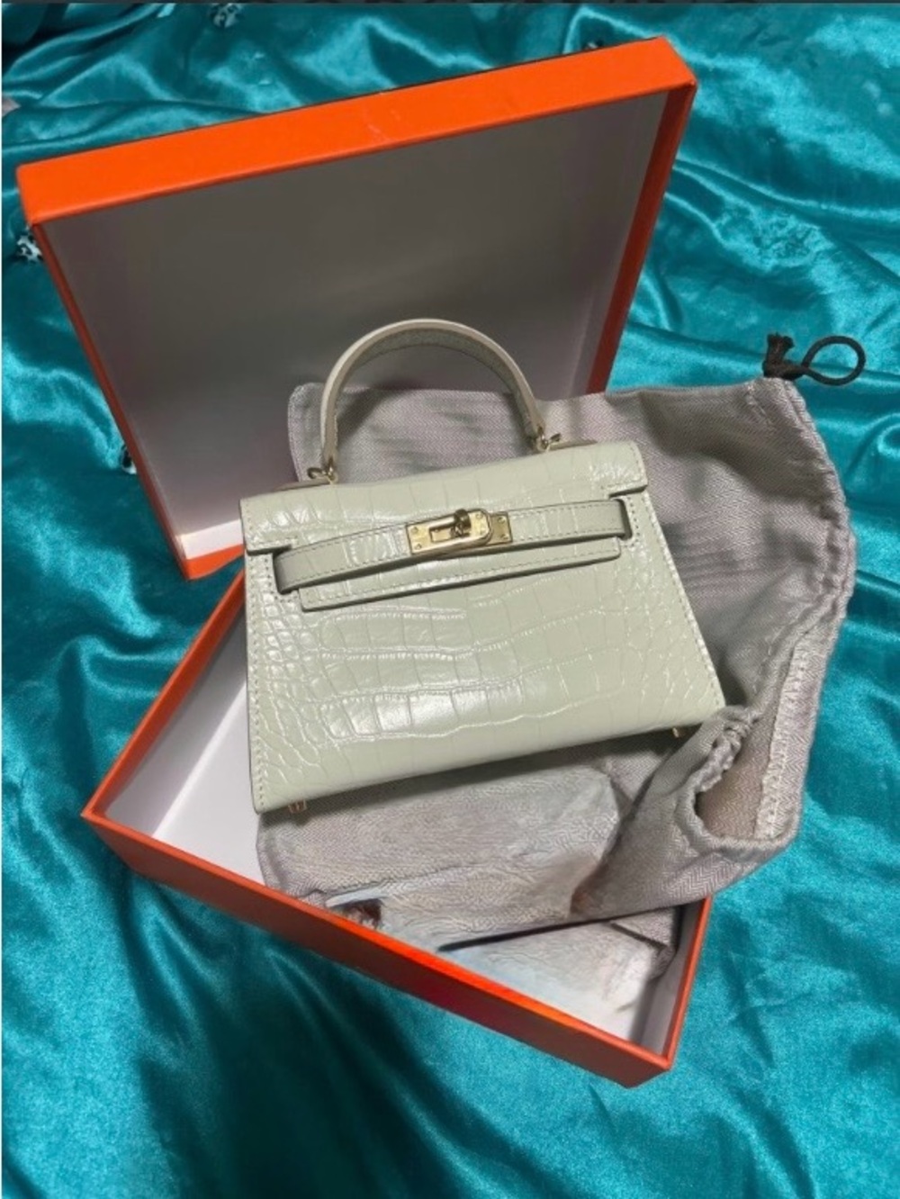 Elegant Mini 19 Cream Croc-Embossed Leather Top-Handle Bag with Gold Hardware